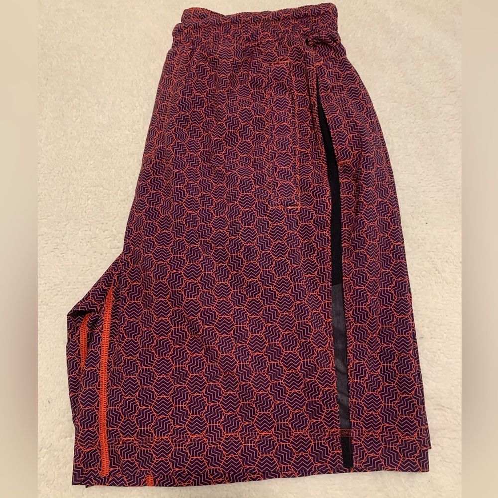 Lululemon Lined 9” Patterned Shorts